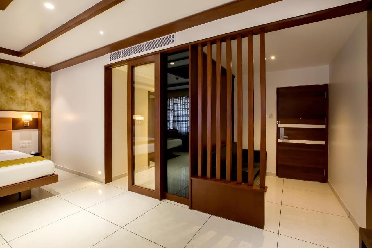 Hotel The Fern Residency Vijayapura Bijāpur Exteriér fotografie